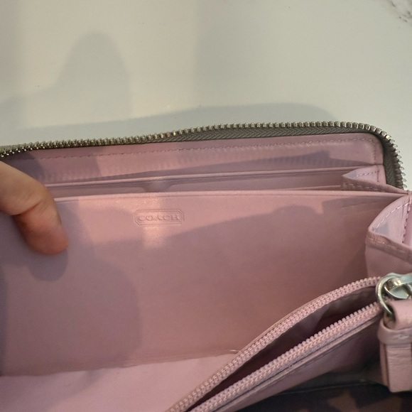 Coach Metallic Zippy Wallet - Picture 6 of 7